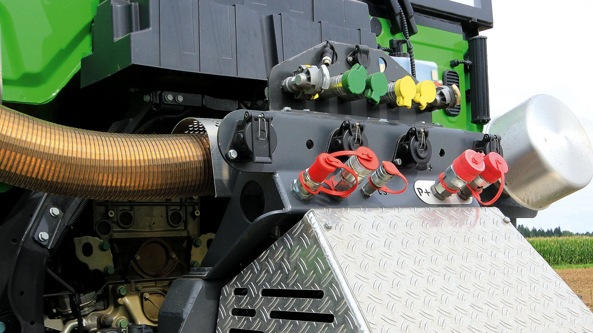 heizotruck-hydraulik-auflieger Heizotruck v1 Forst-LKW