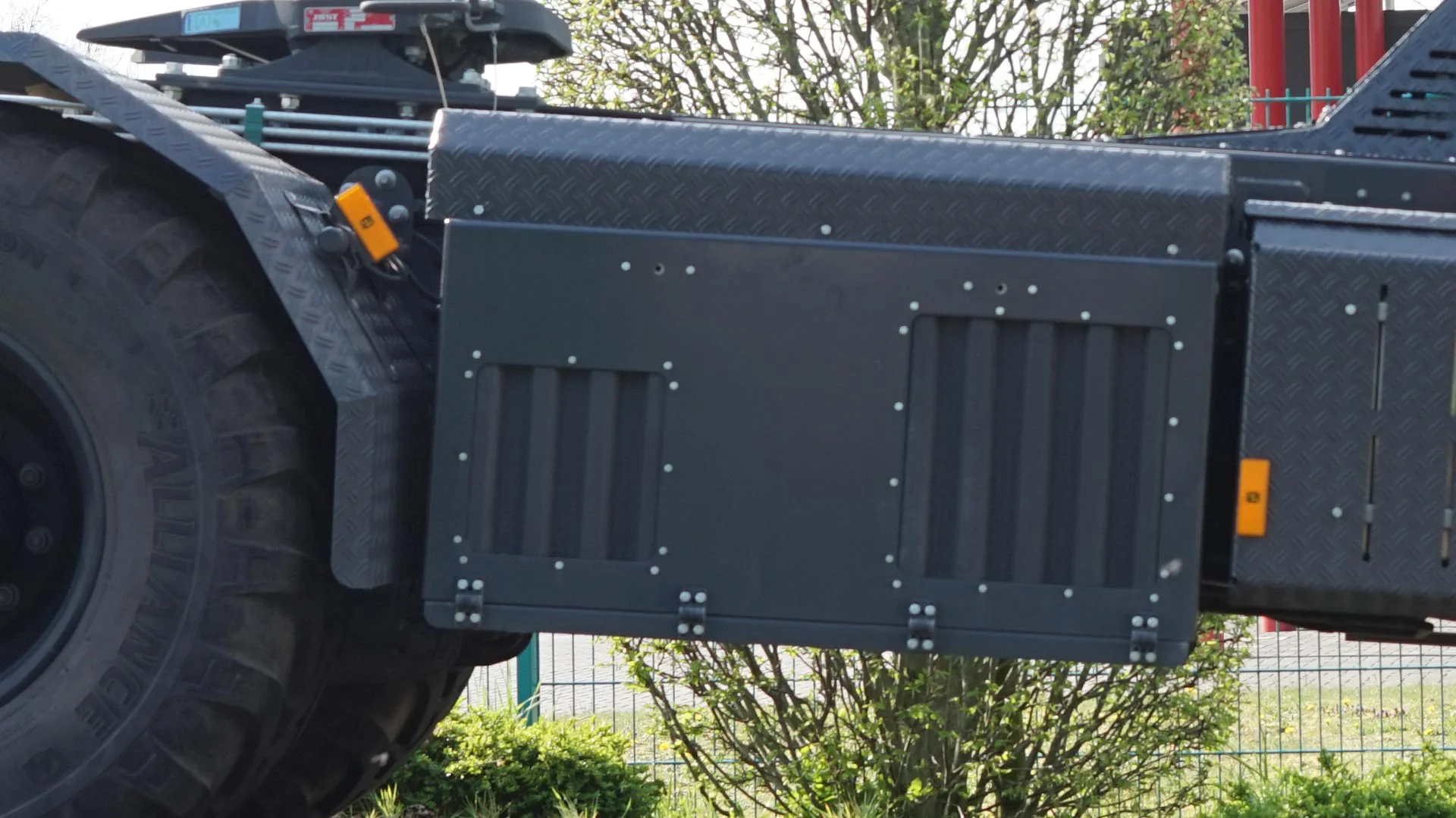 Heizotruck Getriebeoelkuehler