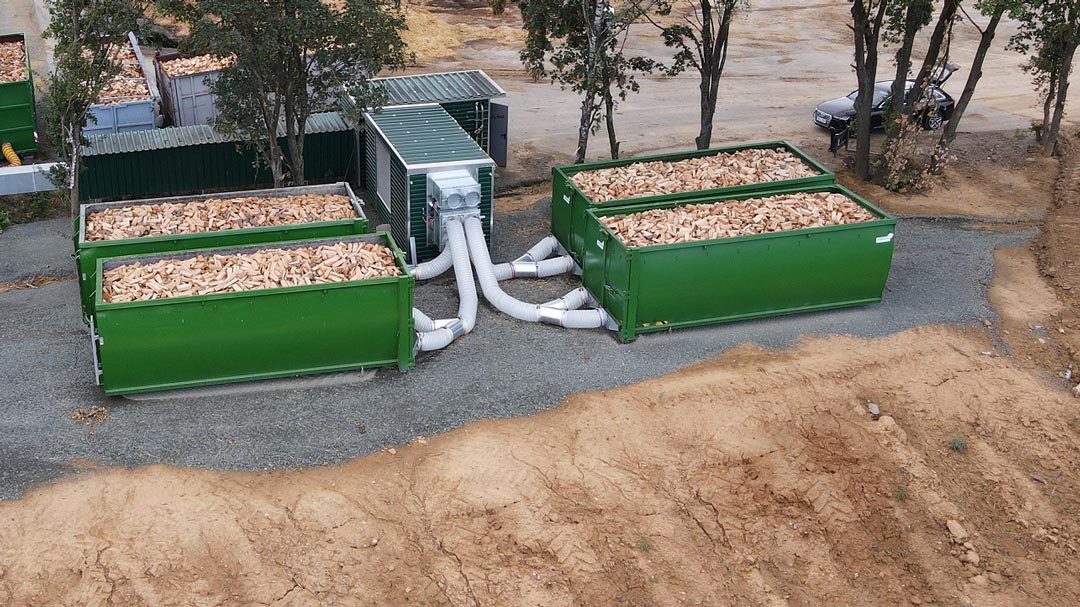 Holztrocknungsanlage mit Luft