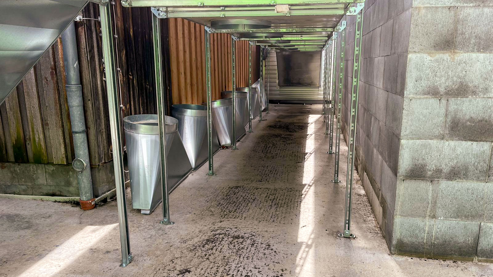 holztrocknung-lauber-kanal Lüftungskanal einer Holztrocknungsanalge