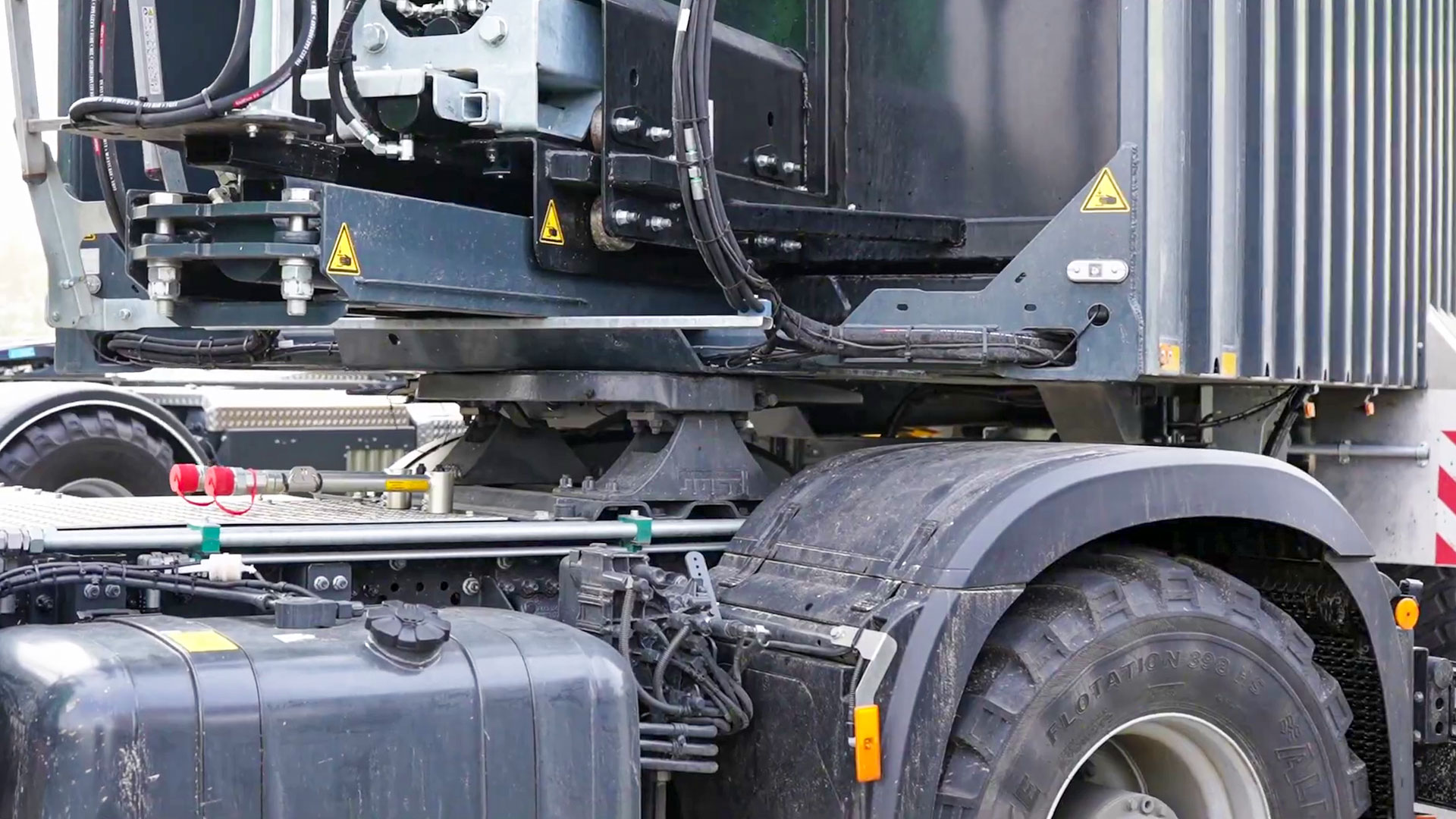 Sattelplatte des Heizotrucks V3 für Transport und Logistik