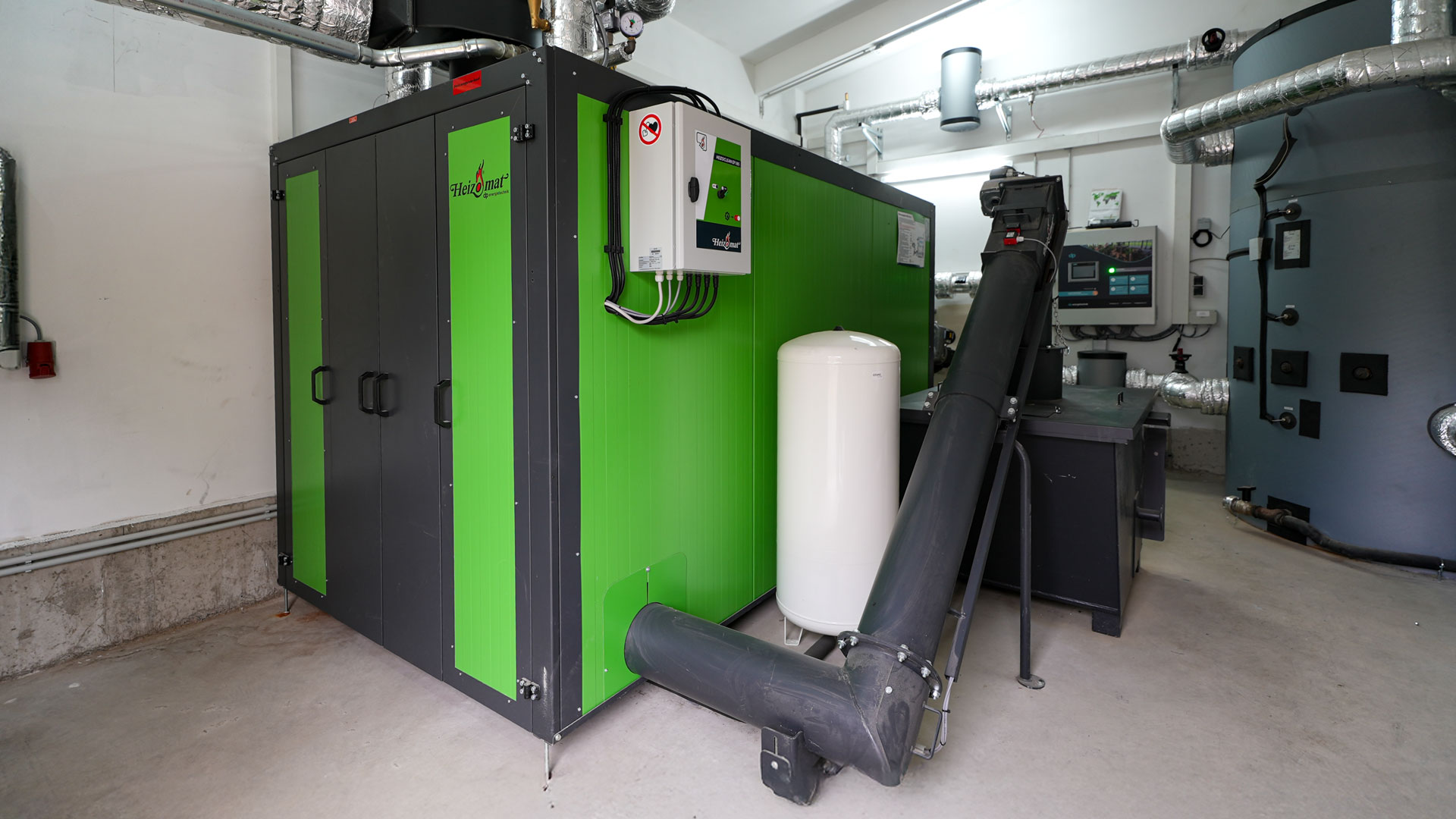 RHK-AK 300 von Heizomat mit 300 kW Nennwärmeleistung